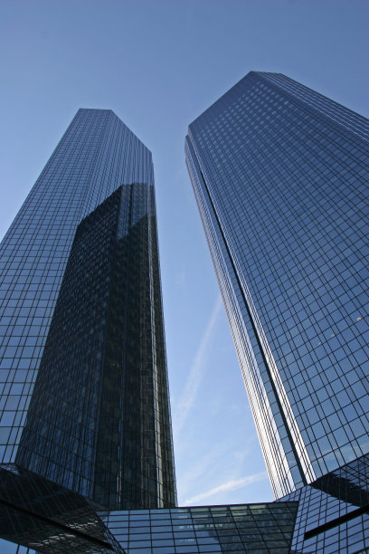 从下面看办公大楼图片下载