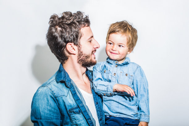 为人父母素材图片