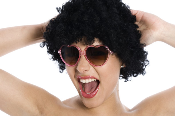 留着爆炸头的疯女人图片下载