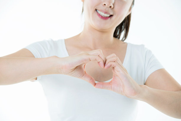 心形的手图片下载