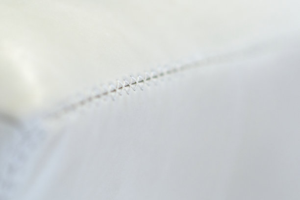 白色生态皮革织物纹理与拼接图片下载