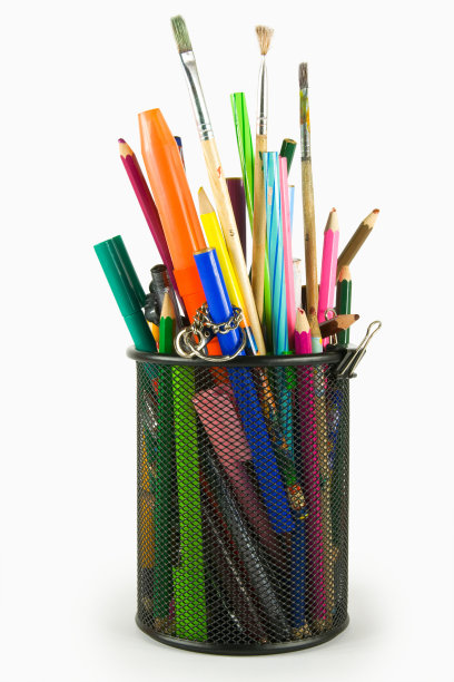 各种古老的书写用具。图片下载