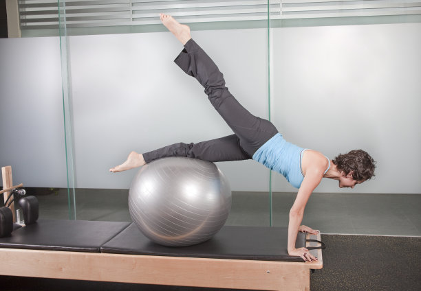 普拉提图片下载