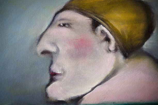 一个戴着黄色泳帽的男人的侧面图片下载