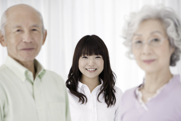 快乐的亚洲人图片下载