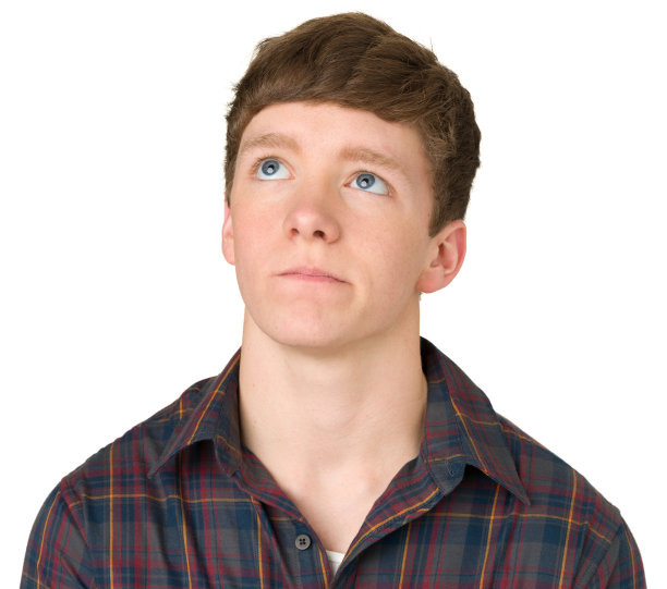 沉思的少年抬头看图片下载