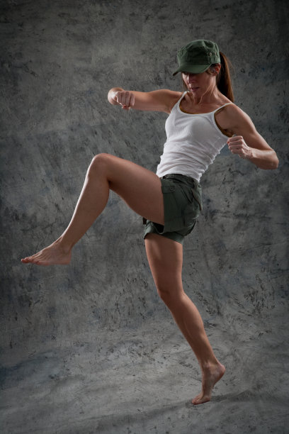 让战斗!图片下载