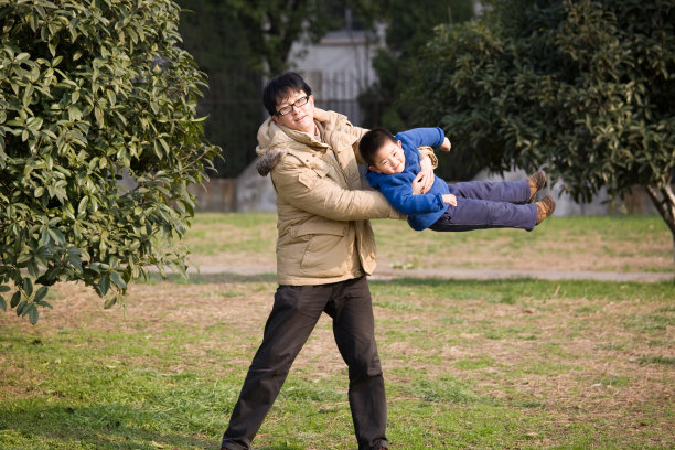 父亲和儿子图片下载