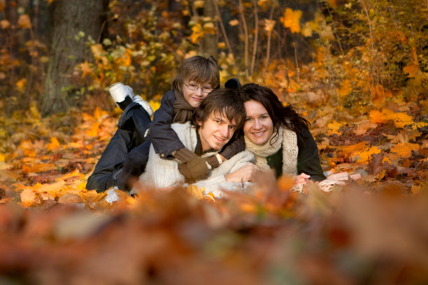 家庭周末图片下载