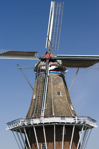 正宗的荷兰风车图片下载