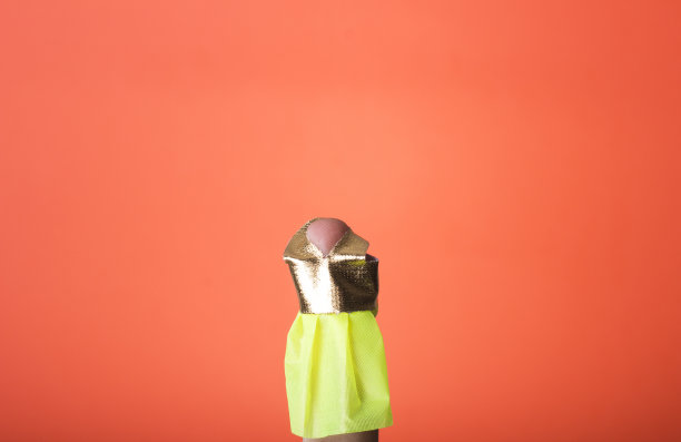 手指穿着裙子。你可以画你想画的图片下载