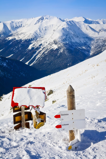 太特拉山脉有雪崩的危险图片下载