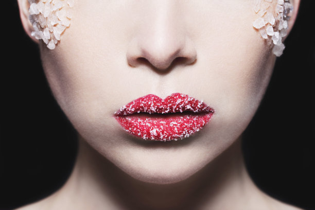 女性糖唇特写图片下载