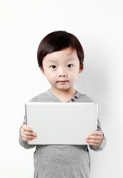 男孩用平板电脑图片下载