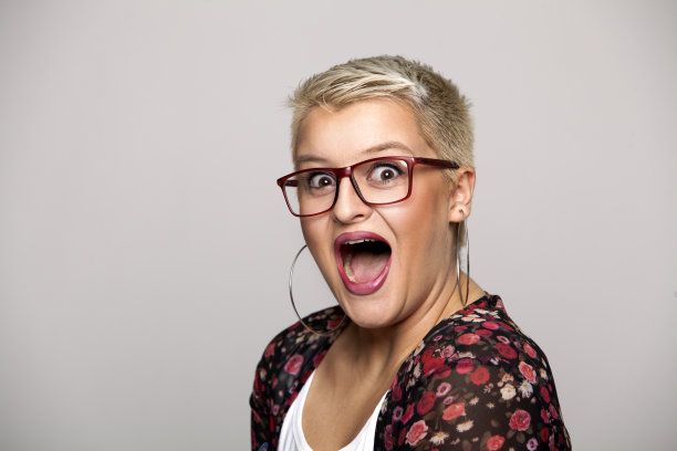 诧异的图片素材ID：143517112