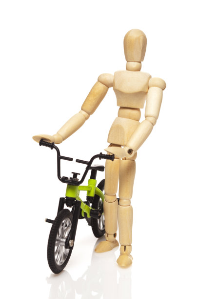 木偶和自行车图片下载
