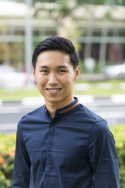 亚洲华人商人的肖像图片下载