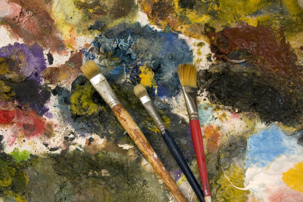 调色板上的画笔图片下载