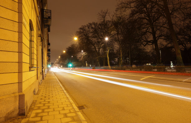 晚上大街上图片下载