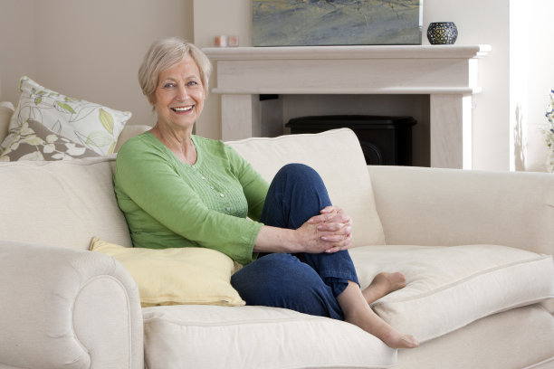 成熟的女人放松图片下载