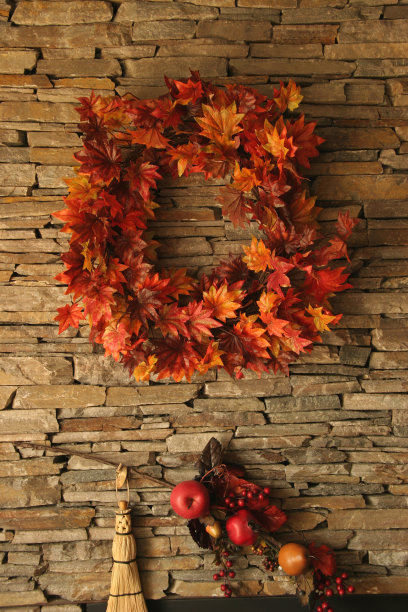 秋天壁炉花环图片下载