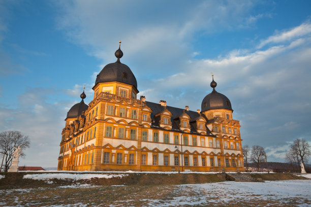 西霍夫宫图片下载