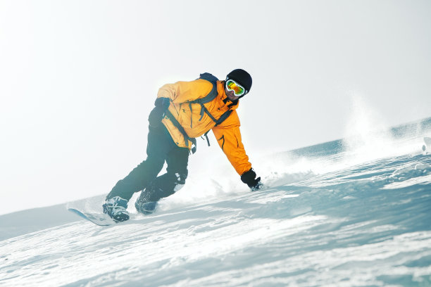 滑雪胜地图片下载