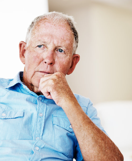 考虑他的未来图片下载