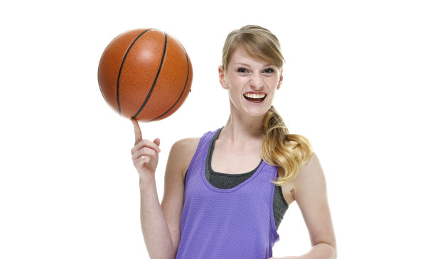 年轻女子拿着篮球图片下载