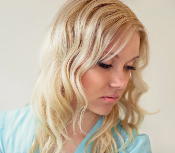 美丽女人的肖像图片下载