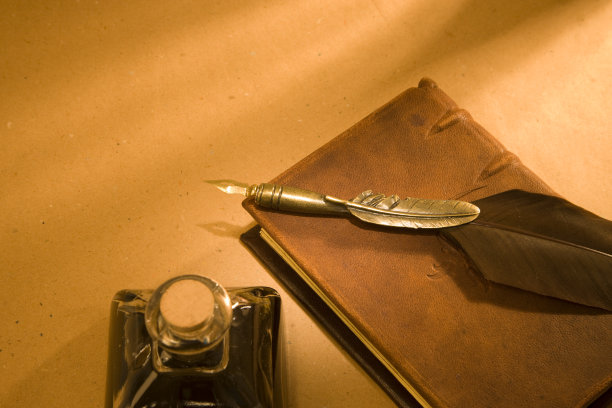 书、羽毛、墨水XXL图片下载