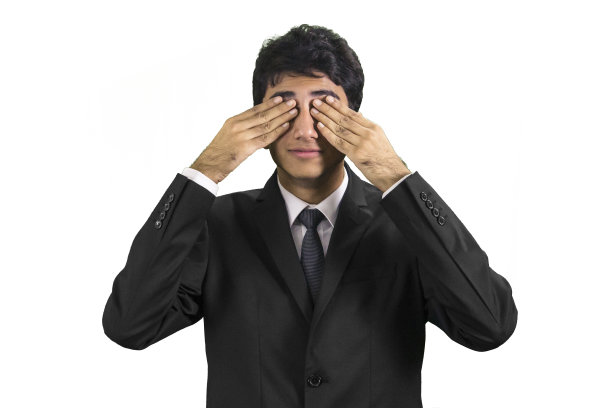 年轻的商人蒙着眼睛图片下载