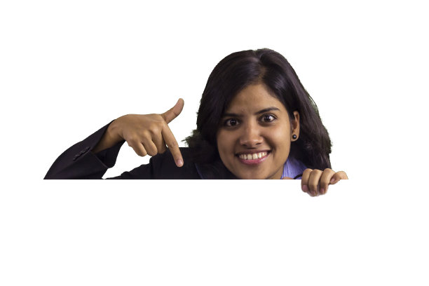 兴奋的职业女性指着你的短信图片下载