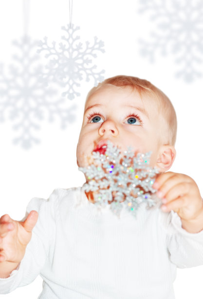 孩子与雪花- 4剪路径图片下载