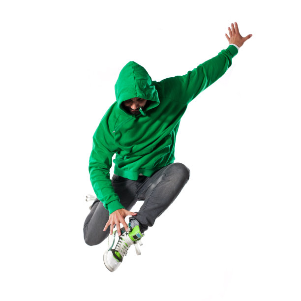 坐在白色背景下的年轻人图片下载