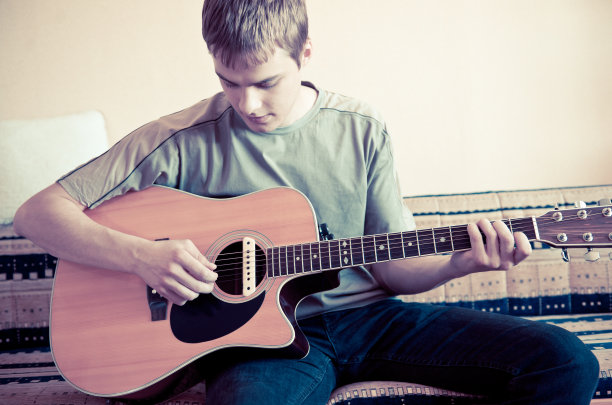 吉他手图片下载