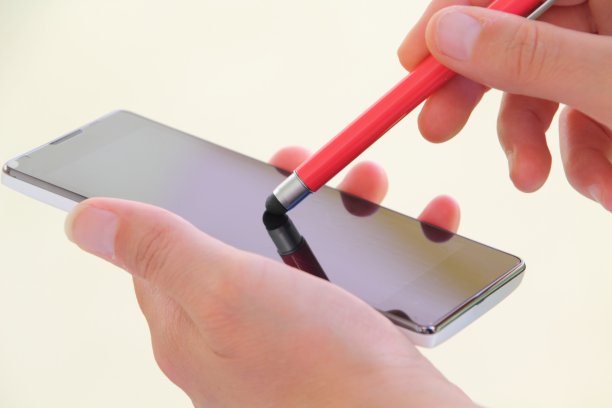带数码笔的智能手机图片下载