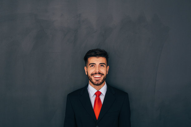 商人黑板前图片下载