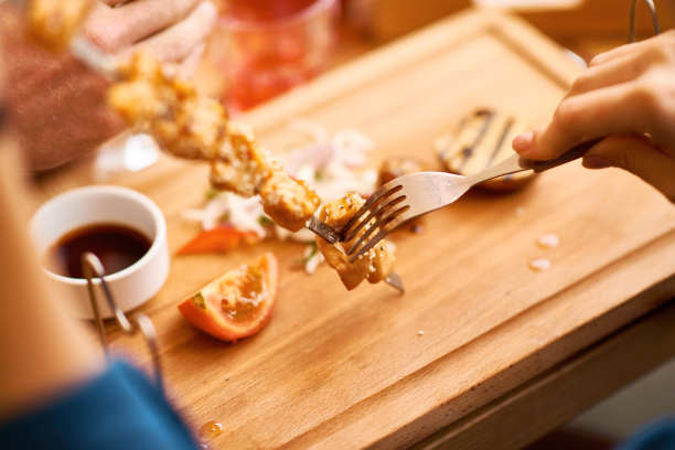 叉开的熟肉图片下载