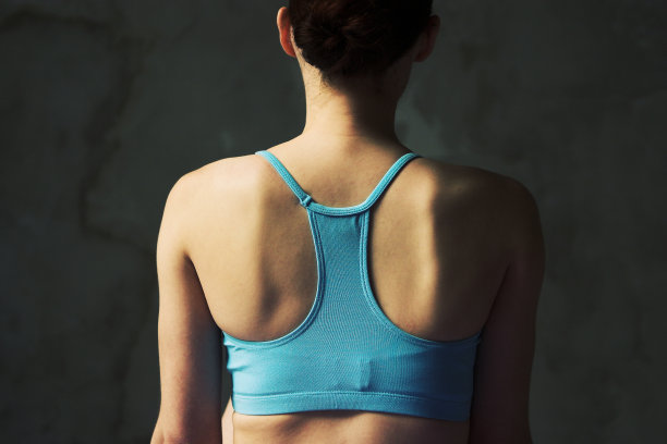 轻松的回来图片下载