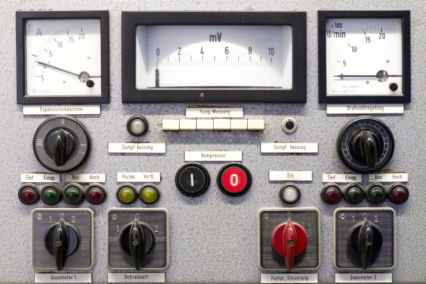 带有旧仪器的控制面板图片下载