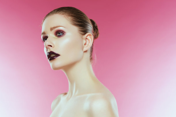 性感的美女图片下载