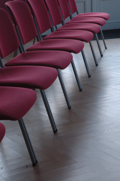 红色座位图片下载