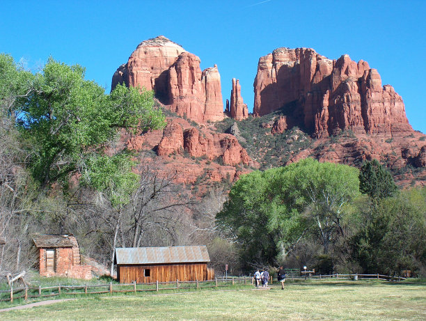岩石教堂图片下载
