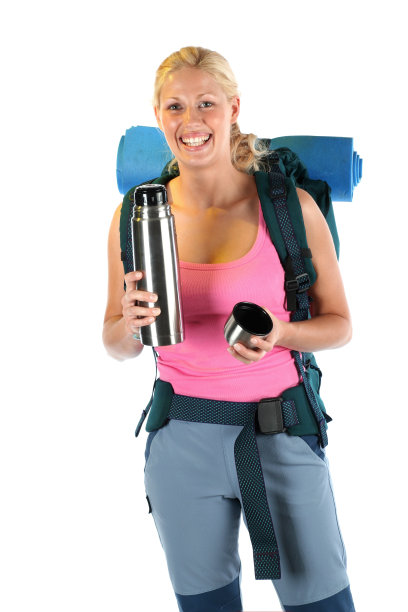 徒步旅行的女孩图片下载