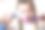 女孩正在刷牙素材图片
