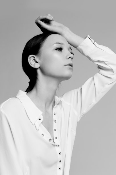 漂亮的女人图片下载