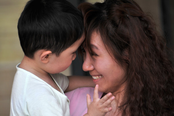 童年的爱图片下载