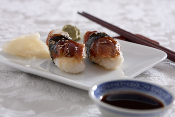 鳗鱼鳗鱼寿司图片下载