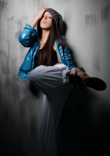 女舞蹈演员图片下载